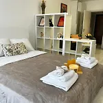Rea Silena - Modern And Stylish Apartament