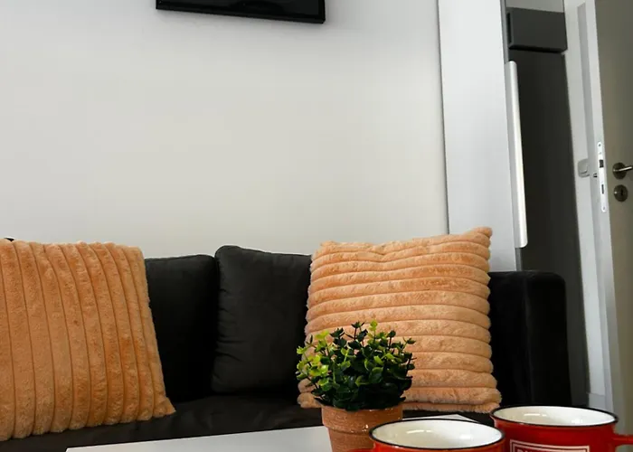 Rea Silena - Modern And Stylish ソフィア