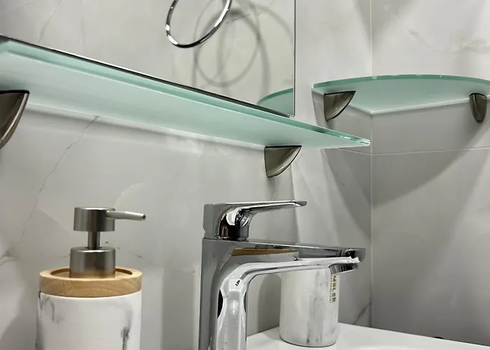 Rea Silena - Modern And Stylish アパート ソフィア